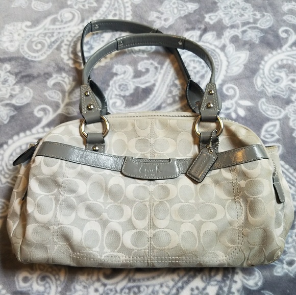 Coach Handbags - Coach Purse